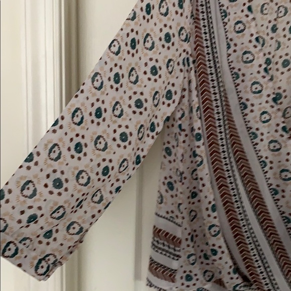 Fun to Fun Multicolored blouse MEDIUM - Picture 2 of 4